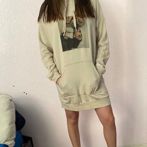 Ariana Grande oversized hoodie sweatshirt